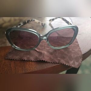 Coach Women's Sunglasses with Tortoise Shell and Teal Frame